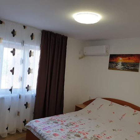 Apartament Diana Юриловка Екстериор снимка